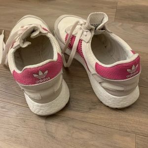 Adidas old school pink & white sneakers